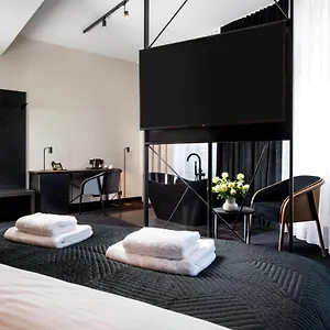 4* Hotel Krupnicza 30