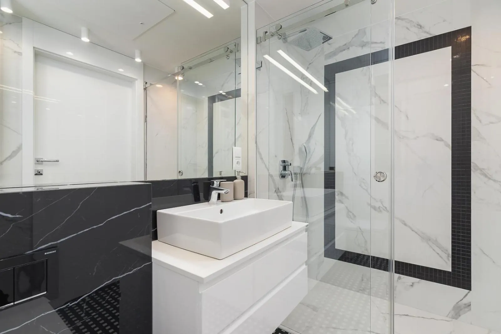 Augustianska - Private Parking - Kazimierz District Appartement Krakau